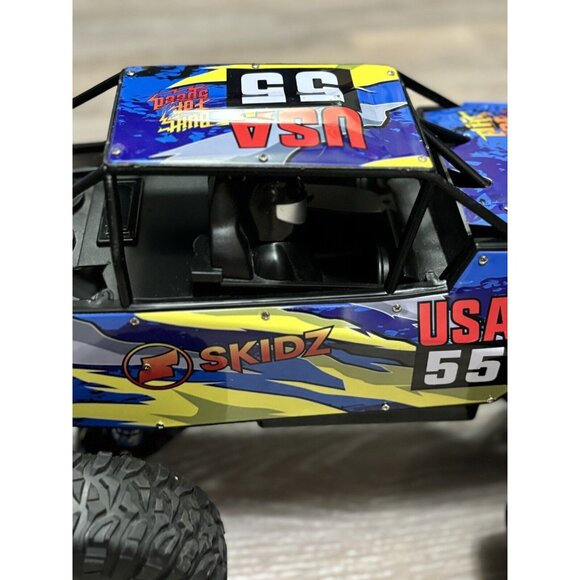 Misco Toys Truck 4x4 Skidz USA‎ 55 Truck & Remote 2.4 GHZ No Remote Untested - Picture 2 of 10